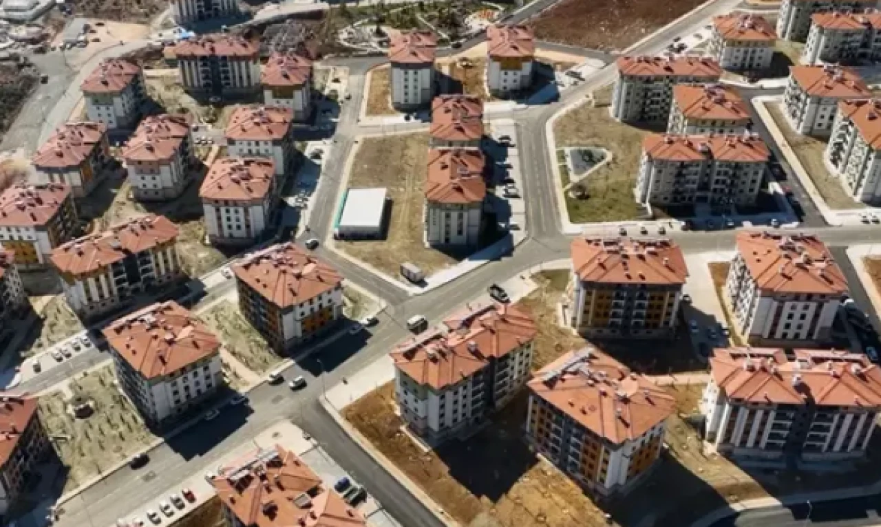 Hatay'da yapılan konutların kurası çekilecek!