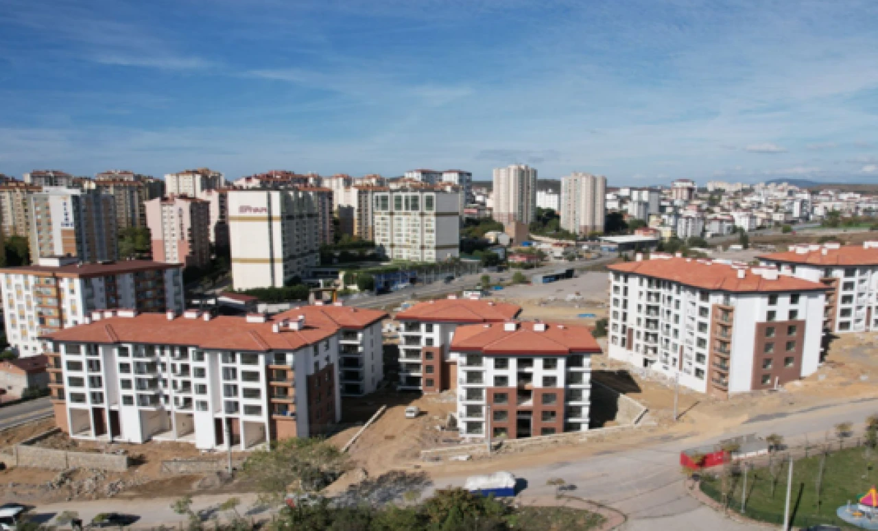 Bakan Murat Kurum'dan sosyal konut mesajı: 'Ev sahibi olmayan kalmayacak'