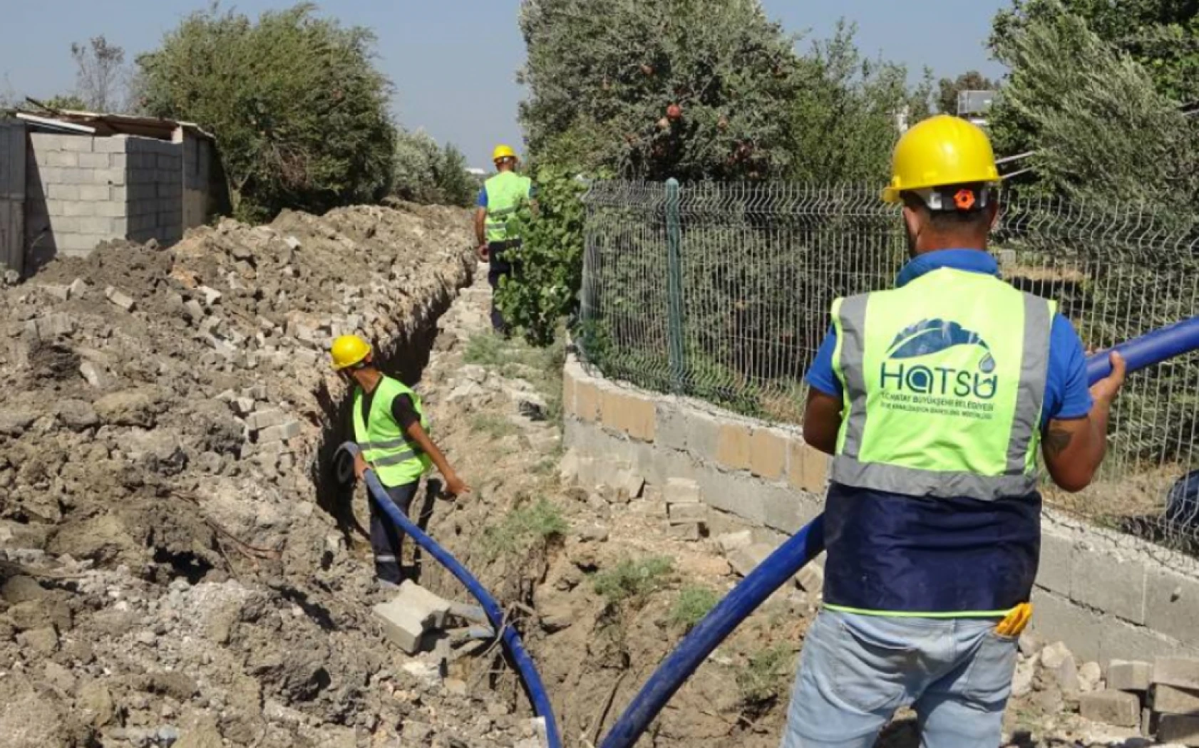Hatay'da 9 ayda 166 bin 903 metre yeni su hattı inşa edildi!