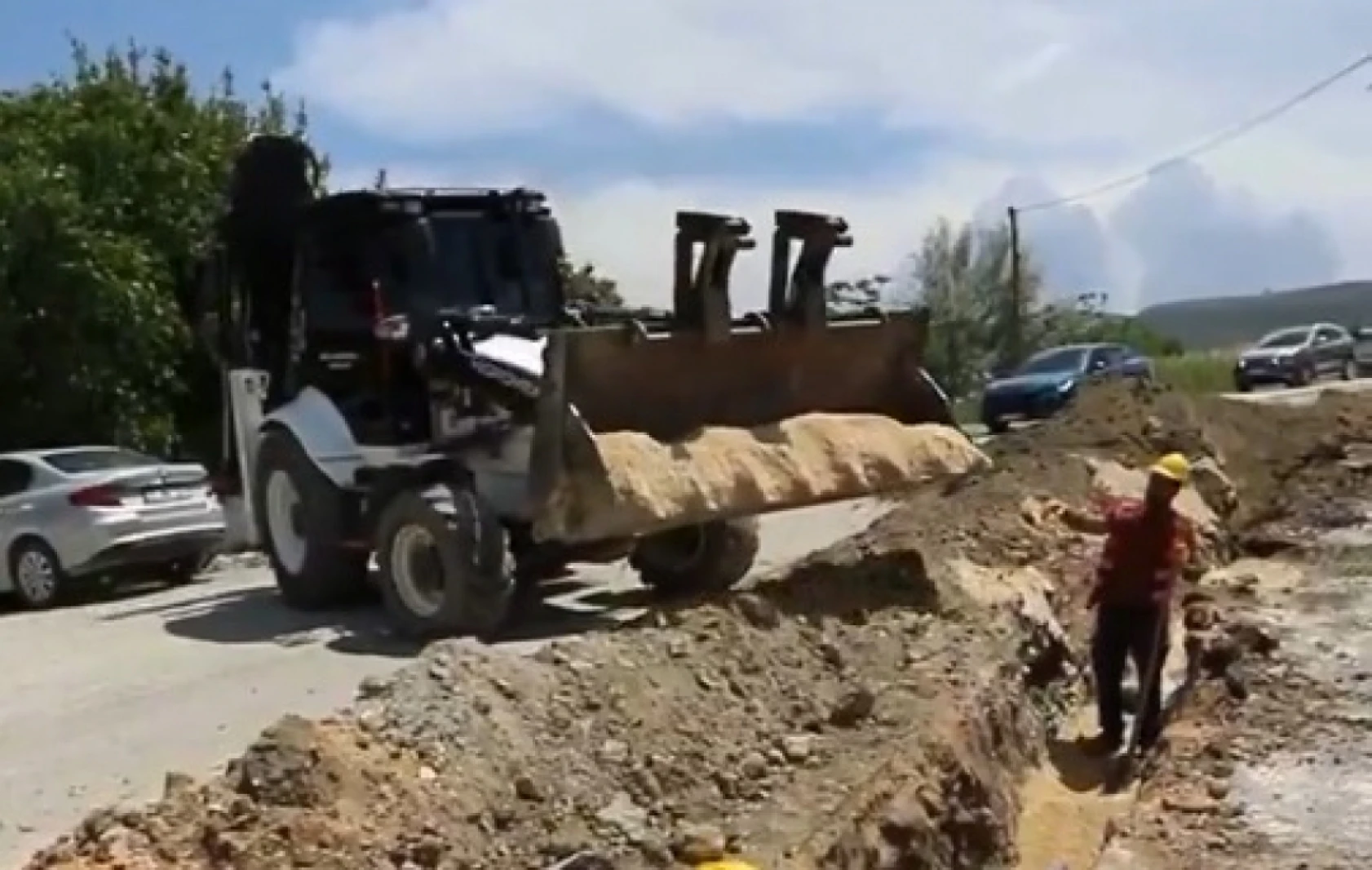 Hatay'daki o mahallede su sıkıntısı bitti, mahalle rahat nefes aldı!