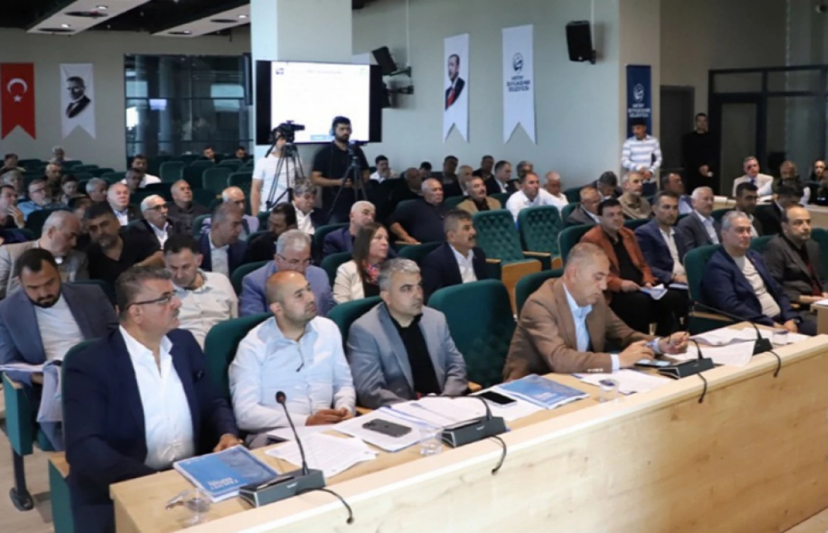 Hatay'da birçok konu karara bağlandı: Başkan Öntürk, 'Keşke imkanlarımız olsa suyu bedava verebilsek'