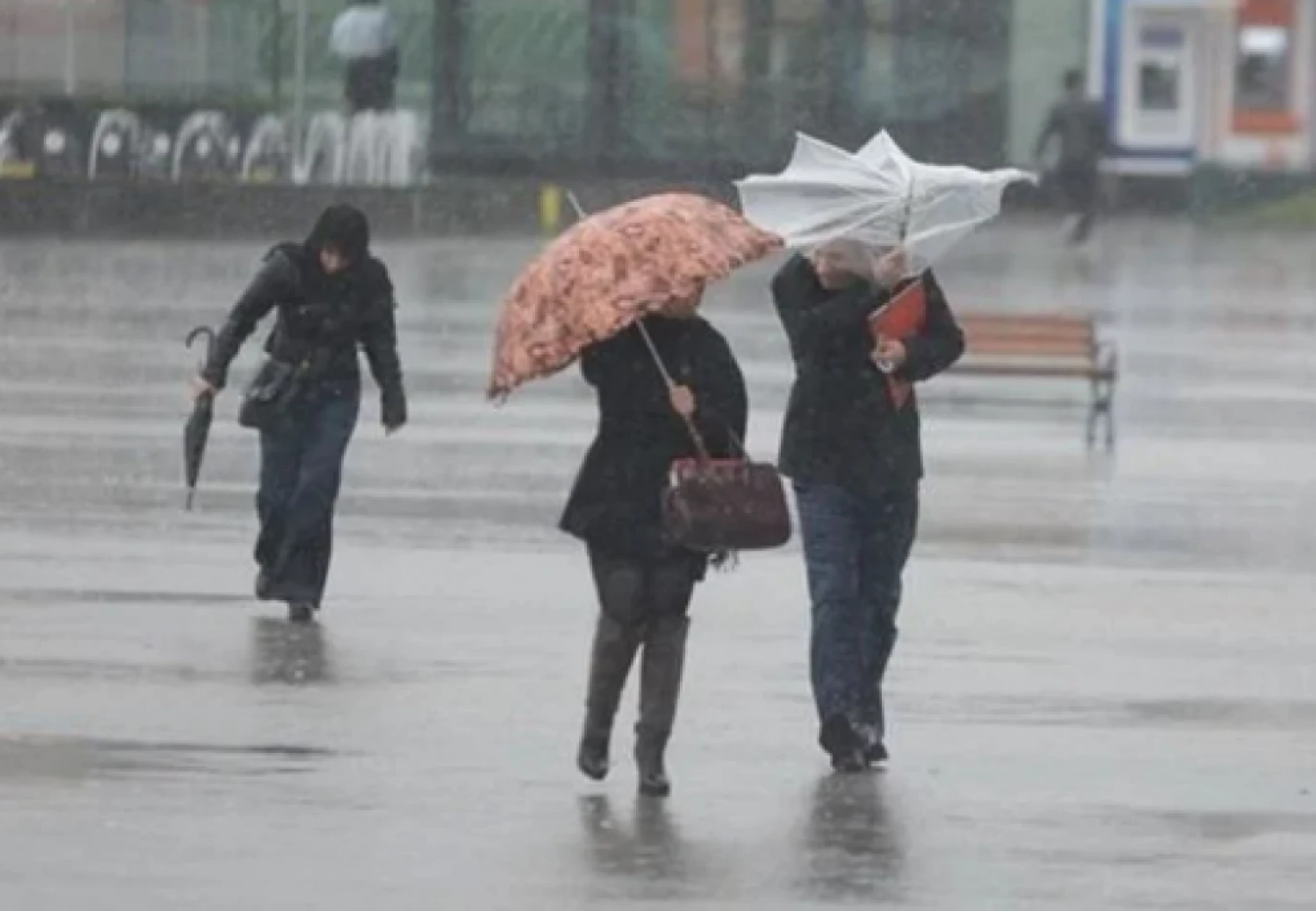 Hatay'da sağanak yağış sonrası soğuk hava dalgası etkili olacak!