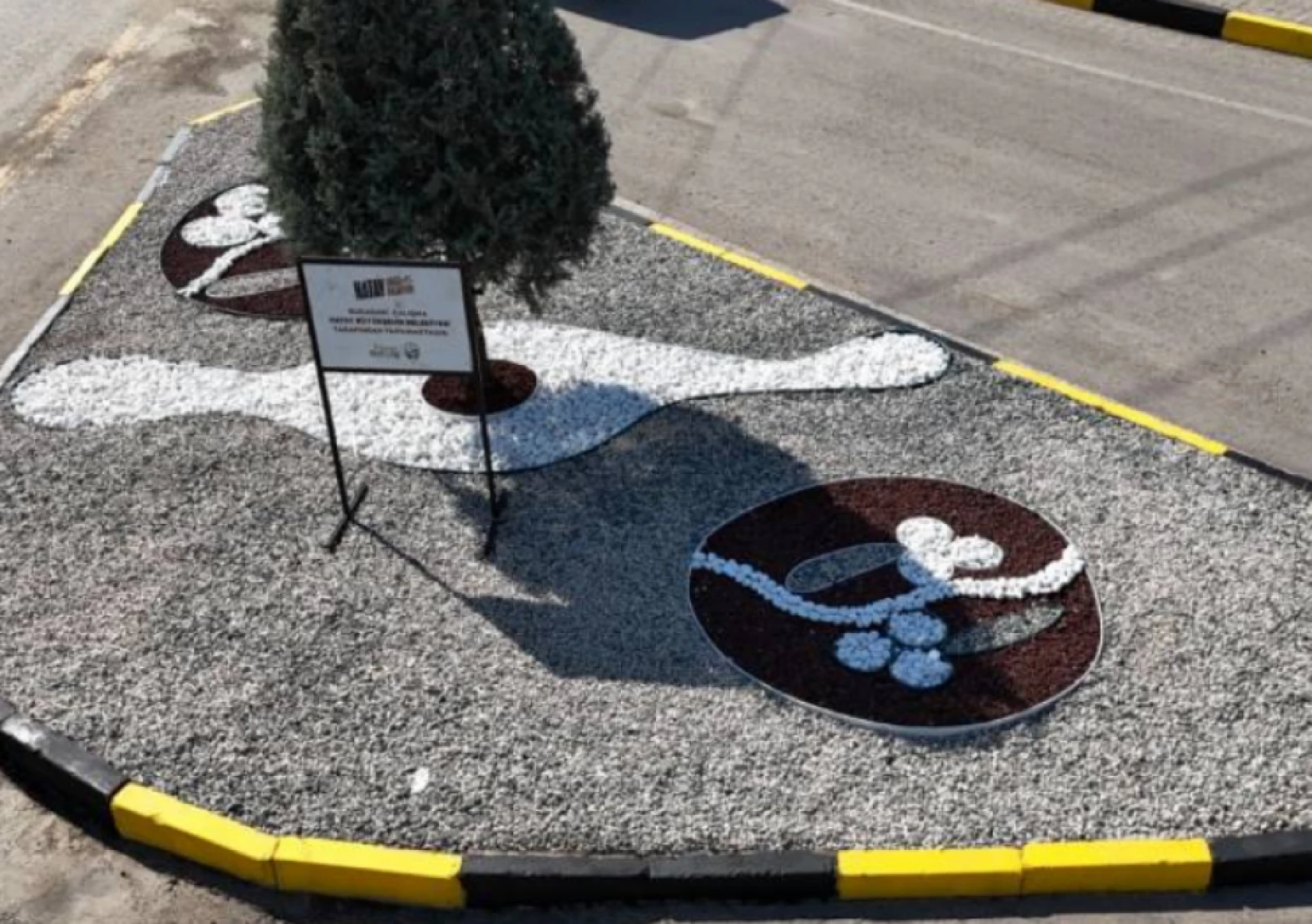 Hatay'ın 2 ilçesinde yol kavşaklarında yenilme çalışması yapıldı!
