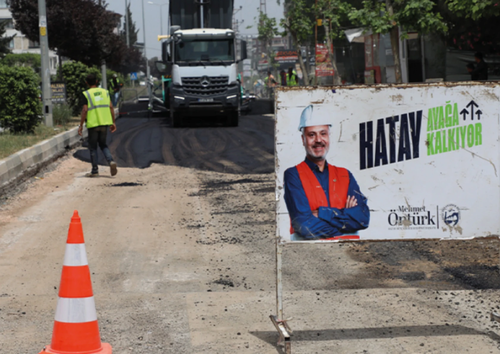 Hatay'da 2 ilçeyi bir birine bağlayan yolda dev çalışma!