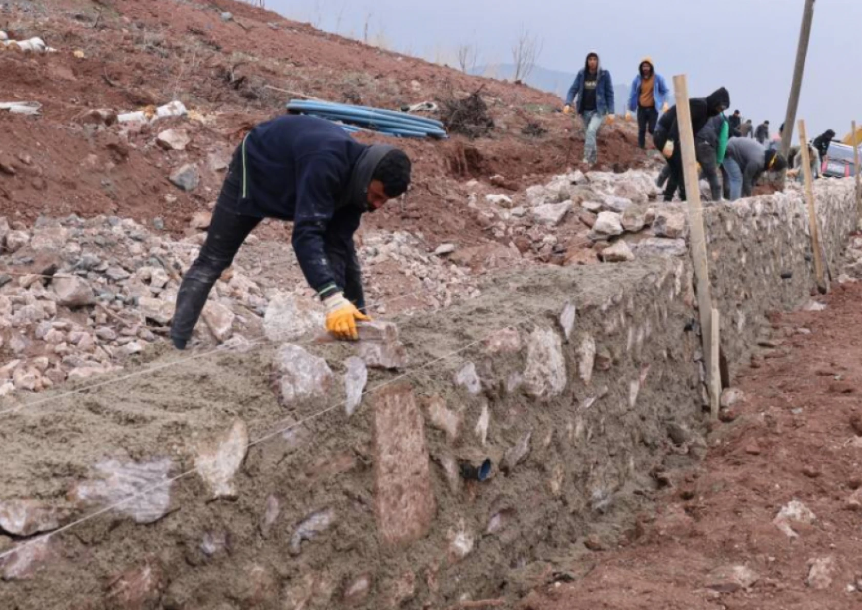 Hatay'da 3 ilçeyi birbirine bağlayacak yolda çalışmalar hızlandı!