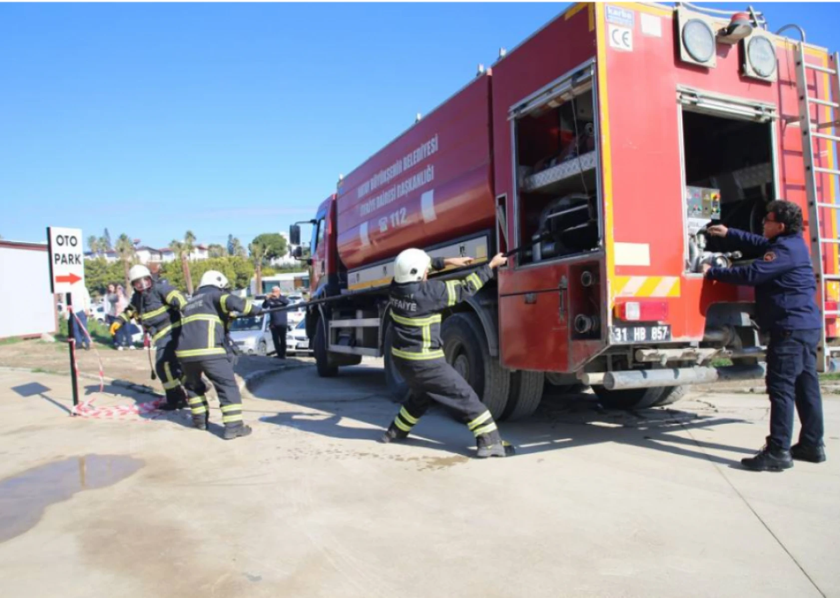 Hataylılara afet eğitimi: 23 resmi kurum ve 3 konteyner kentte tatbikat yapıldı!