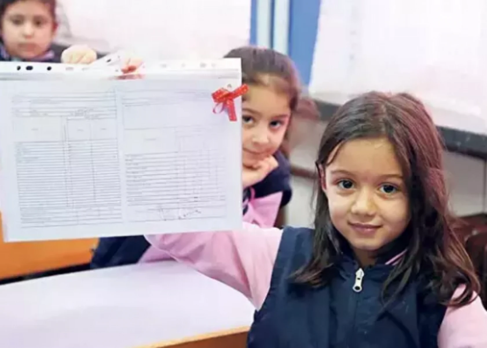 Hataylı öğrencilere karne hediyesi: 15 ilçe için geçerli olacak!