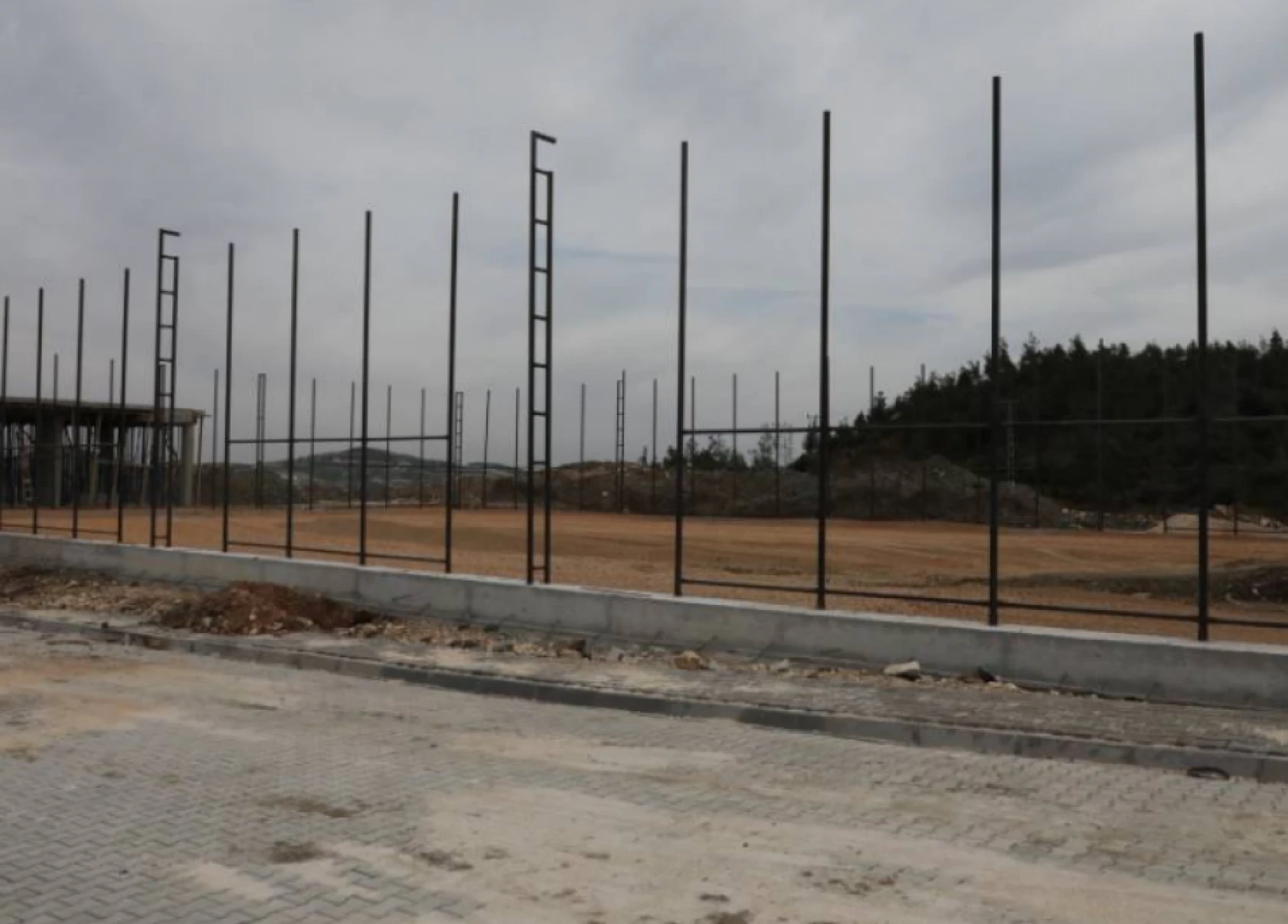 Hatay'daki sporseverlere müjde: 2 mahallede spor tesisi yapılacak!