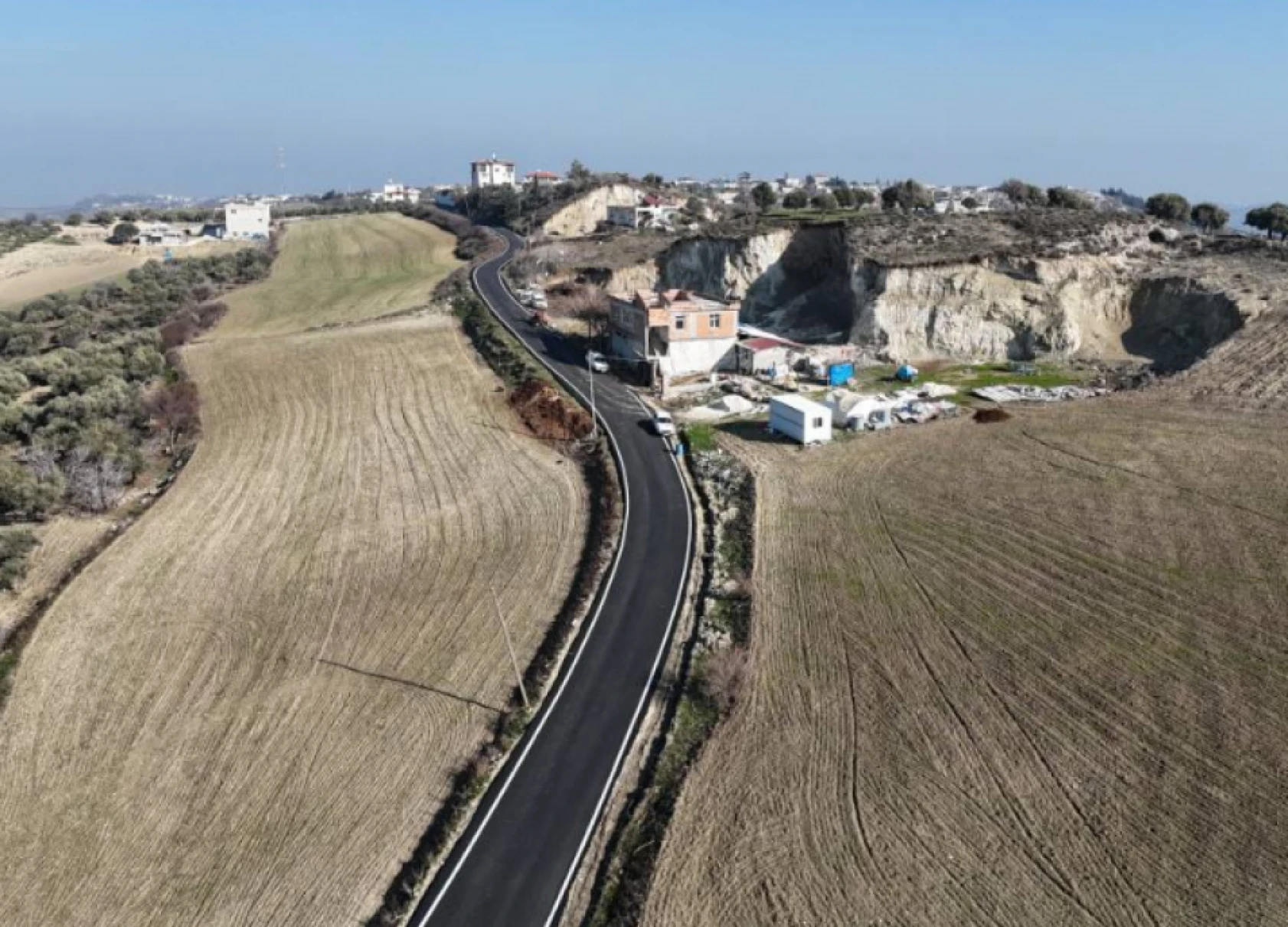 Hatay'daki o mahallede 2 bin 600 metrelik yolda çalışama başladı!