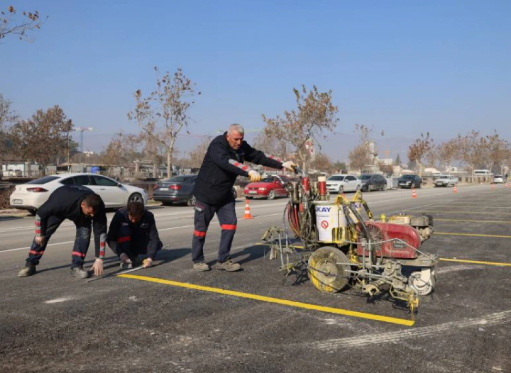 Hatay'da yol bakım çalışmaları devam ediyor: O yollar da tamam!
