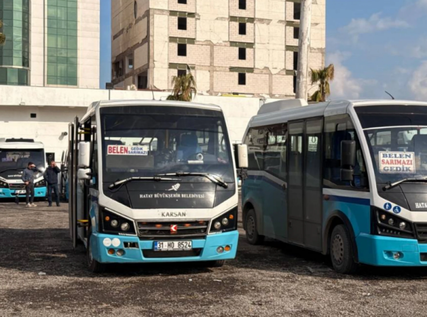 Hatay'da toplu taşıma araçlarının konakladığı yerde çalışma oldu!
