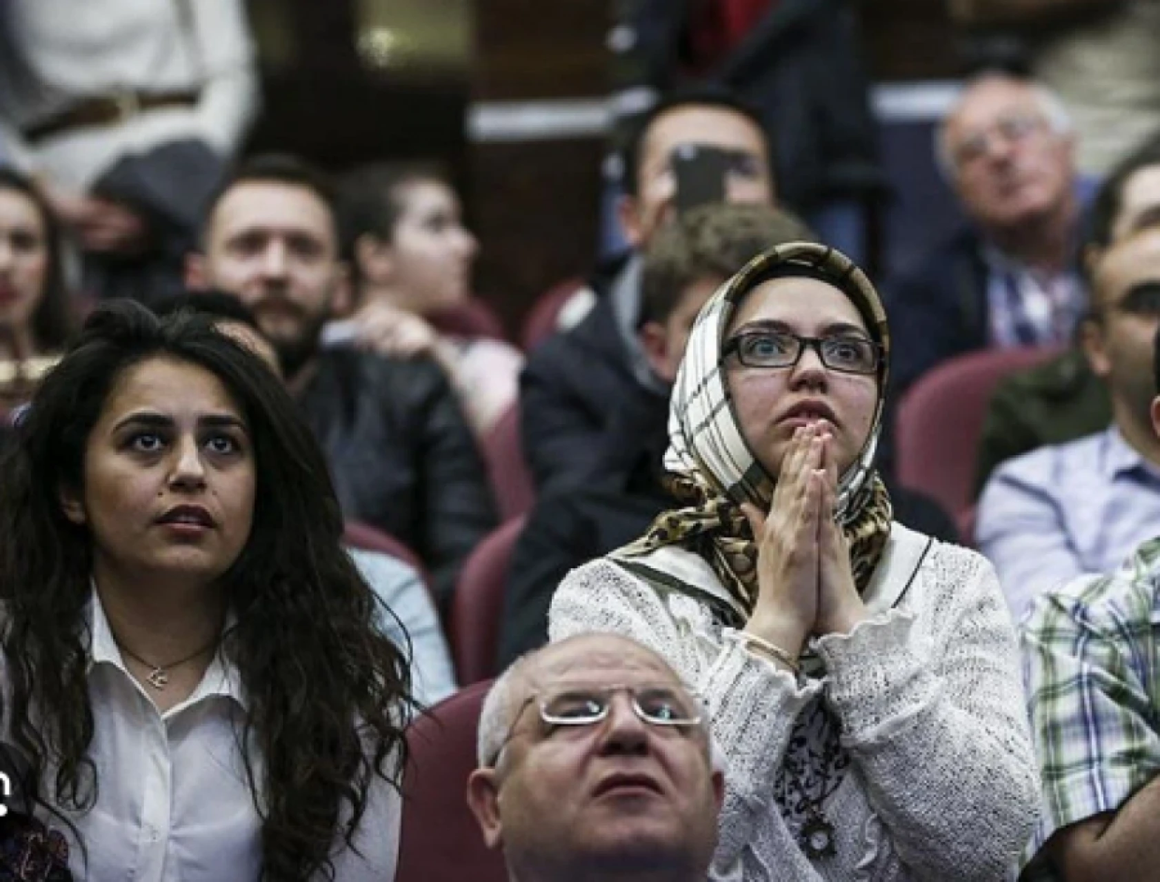 Öğretmen adaylarına müjdeli haber verildi: sözlü sınava girmeye hak kazanan adaylar açıklandı!