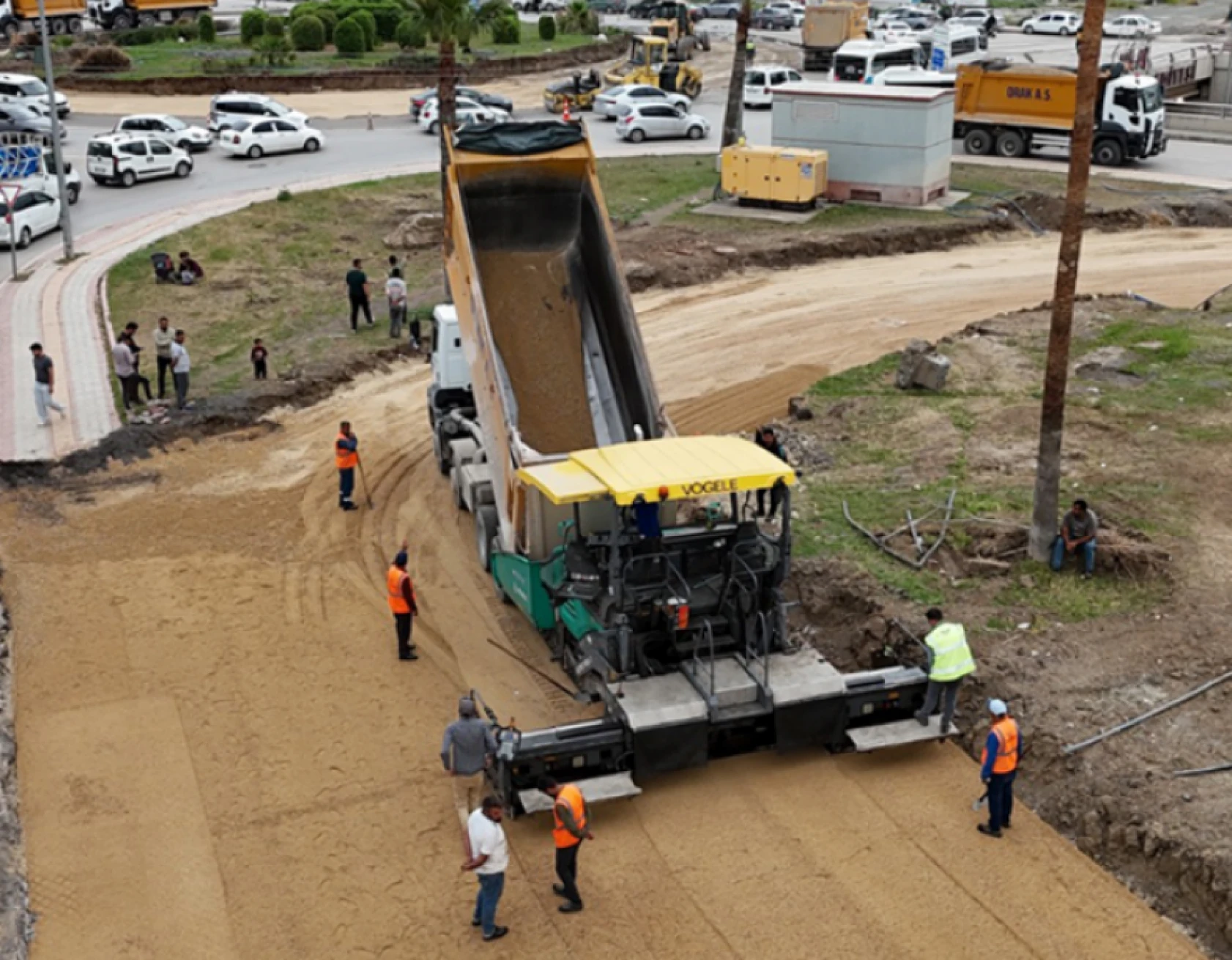 Hatay'daki o ilçede trafik sorunu bu yöntemle çözülmeye çalışılıyor!