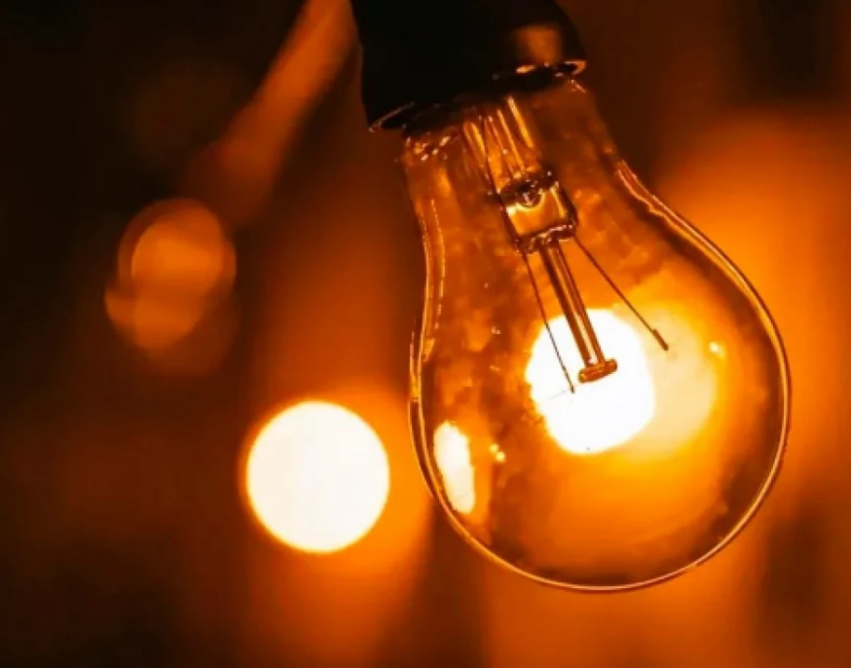 Hataylılar şarjlarınızı doldurun: Elektrik kesintisi saatler sürecek!