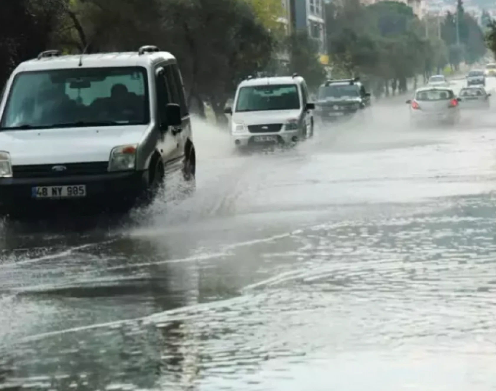HBB, 'ekiplerimiz teyakkuz halinde' diyerek uyardı!