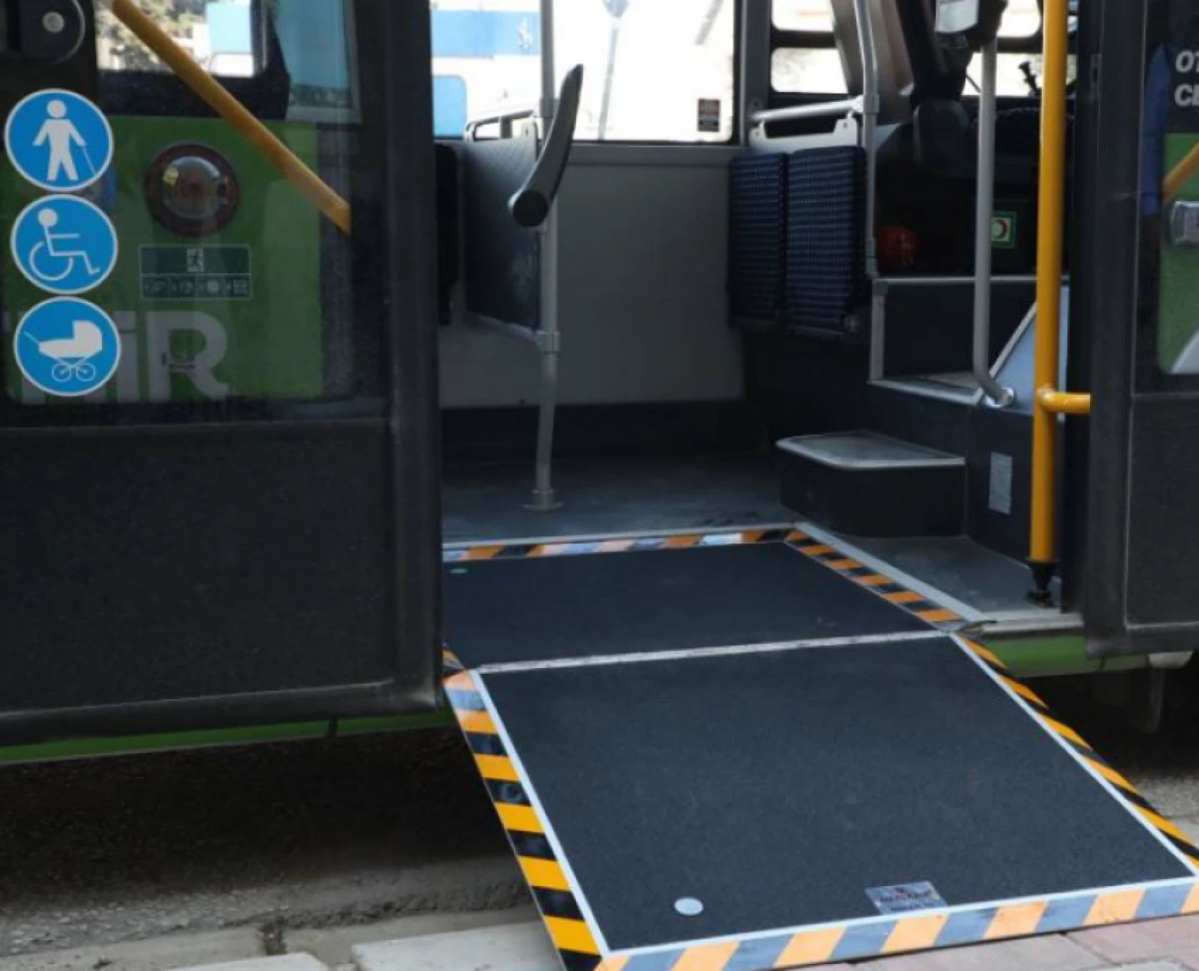 Hatay'daki o ilçede ulaşımda devrim: Yeni araçlar hizmete başladı!