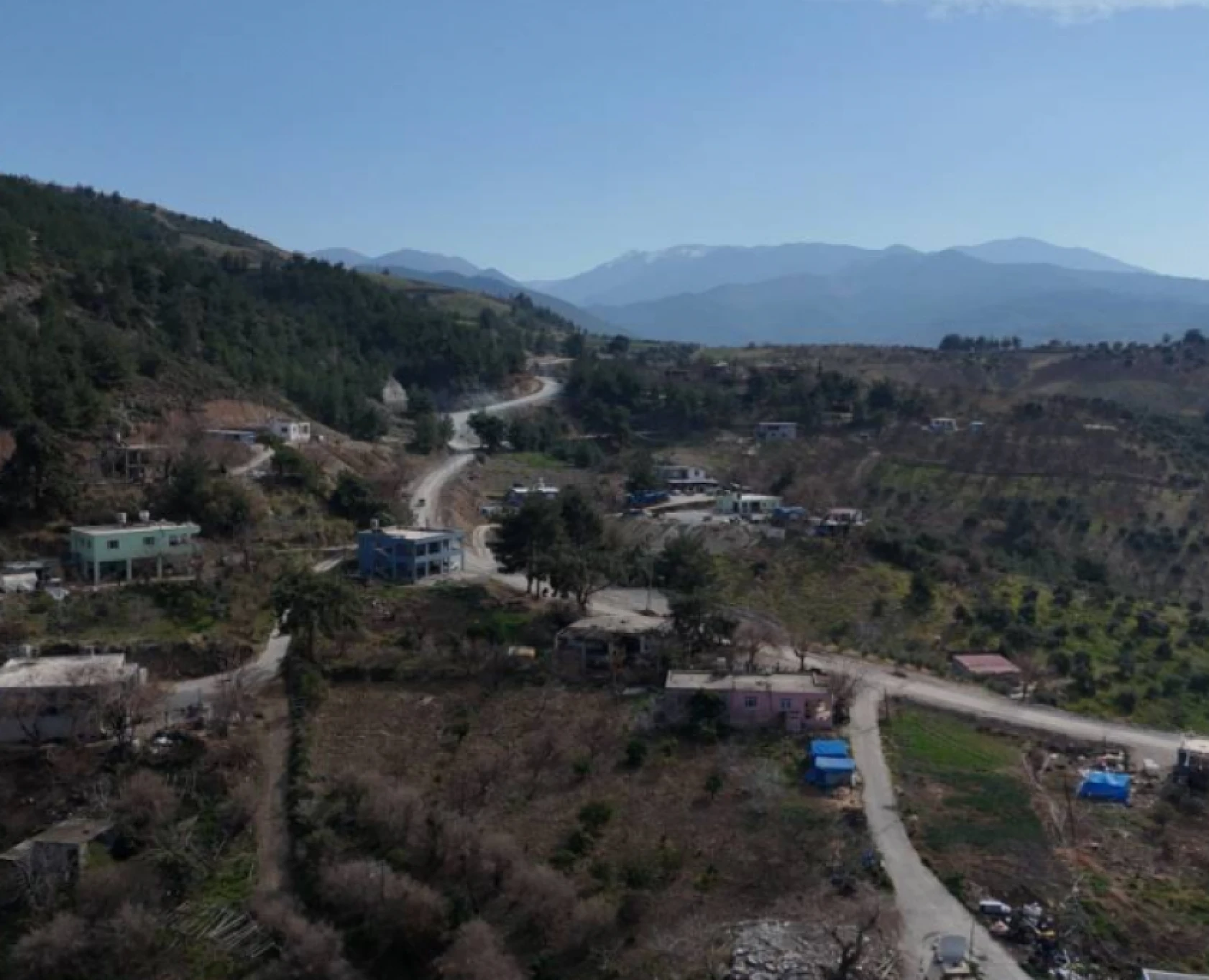 Hatay'da 3 ilçe için hayati öneme sahip olan yolda çalışmalar devam ediyor!