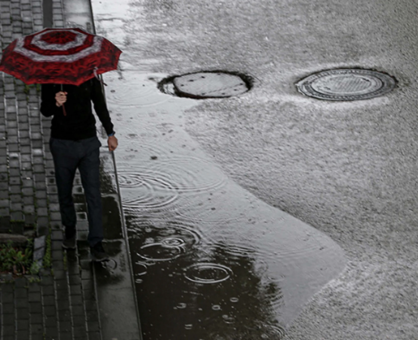Hatay'da 2 gün için sağanak yağış uyarısı verildi: O günlerde şemsiyesiz dışarı çıkmayın!
