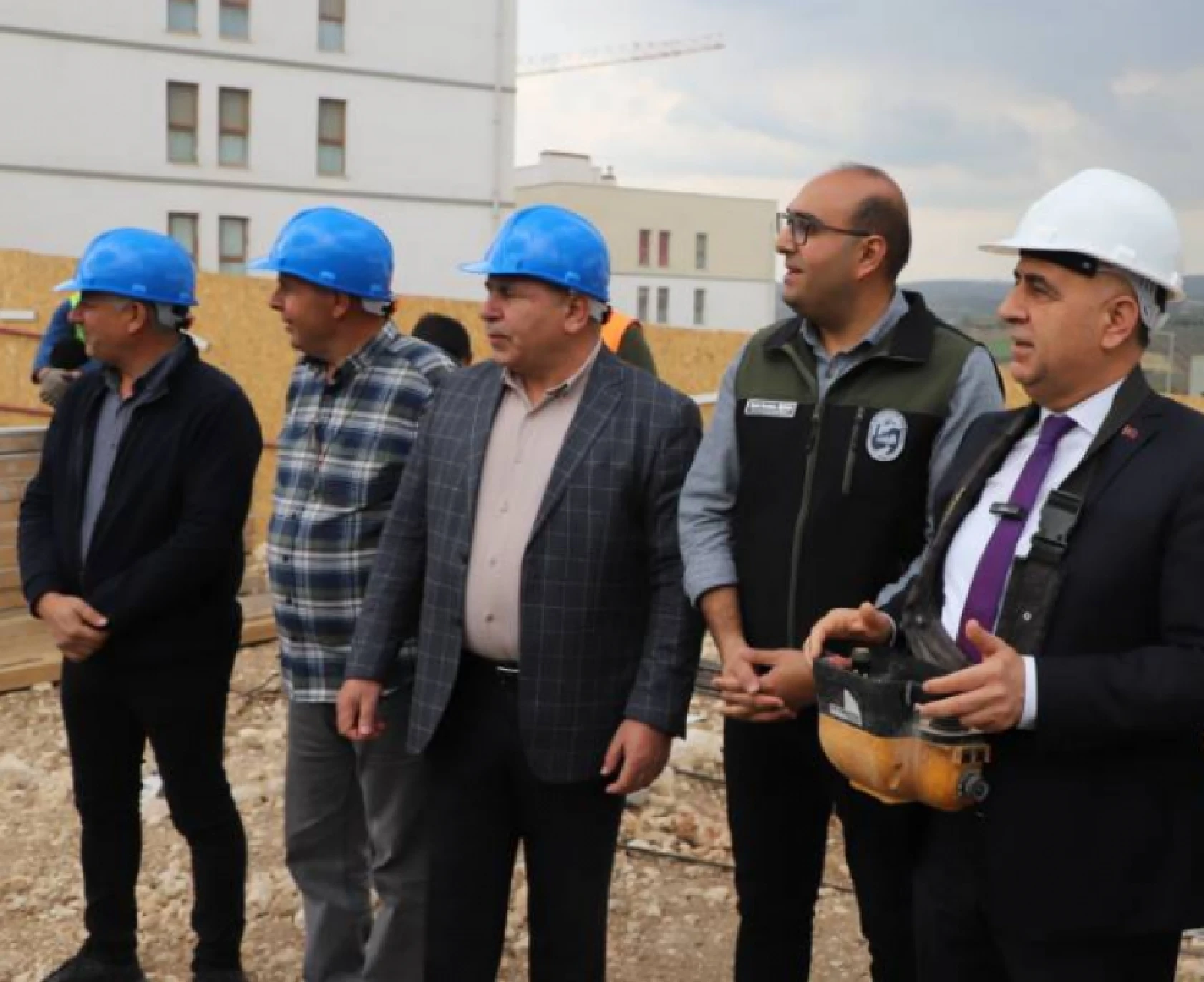 Hatay'da ihtiyaç olan bölgeye yeni bir eğitim yuvası kazandırılıyor!