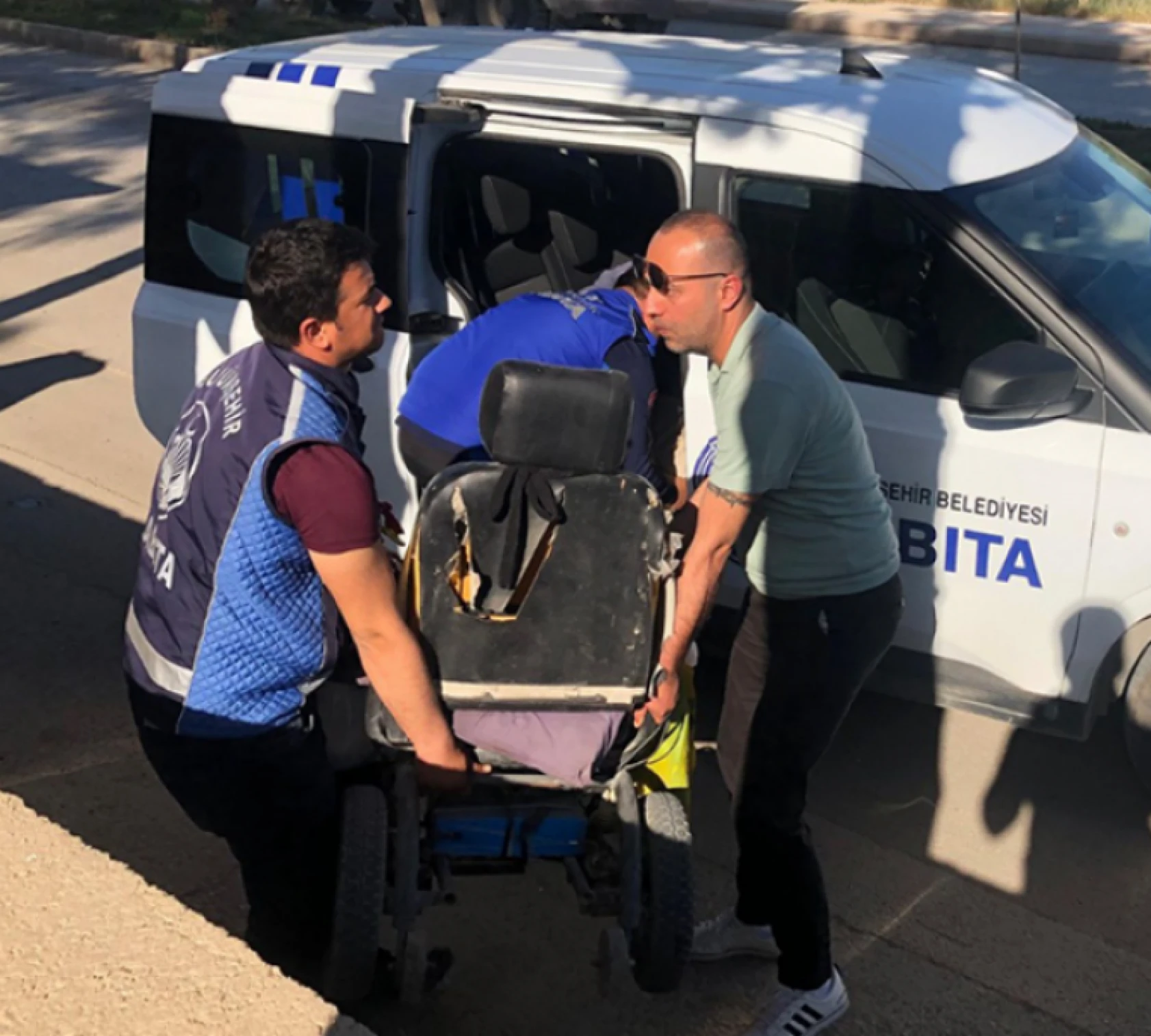 Hatay'da engelli bireyin imdadına Yerinde Çözüm ekibi koştu!