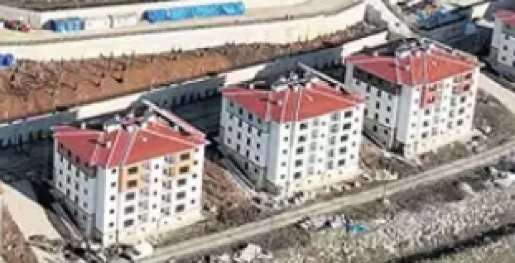 Bakan Kurum deprem bölgeleri için konut müjdesini verdi!