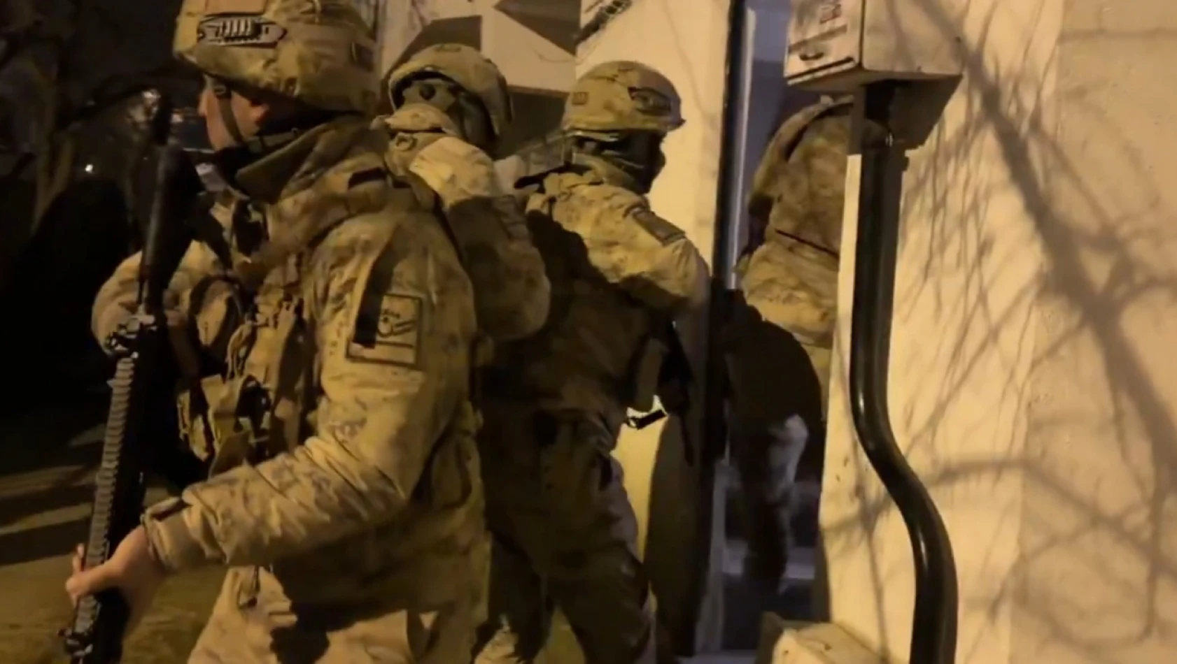 Hatay dahil 20 ilde FETÖ operasyonu: 33 tutuklama!