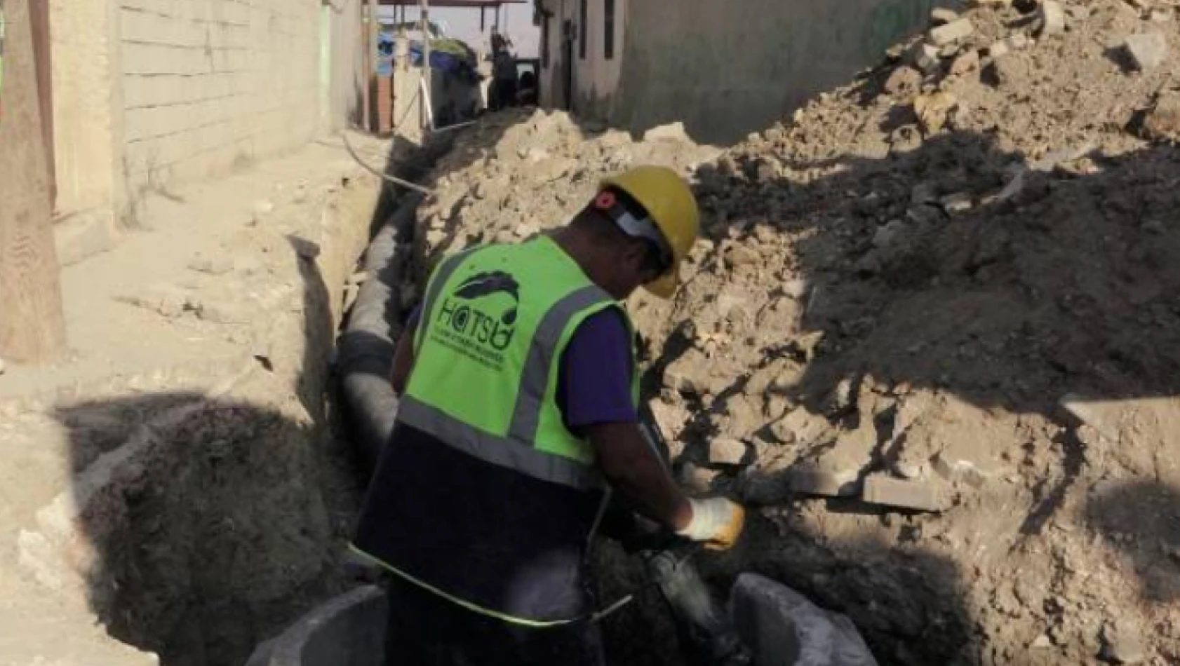 Hatay'daki o ilçeye 100 metre atık su hattı inşa edildi!