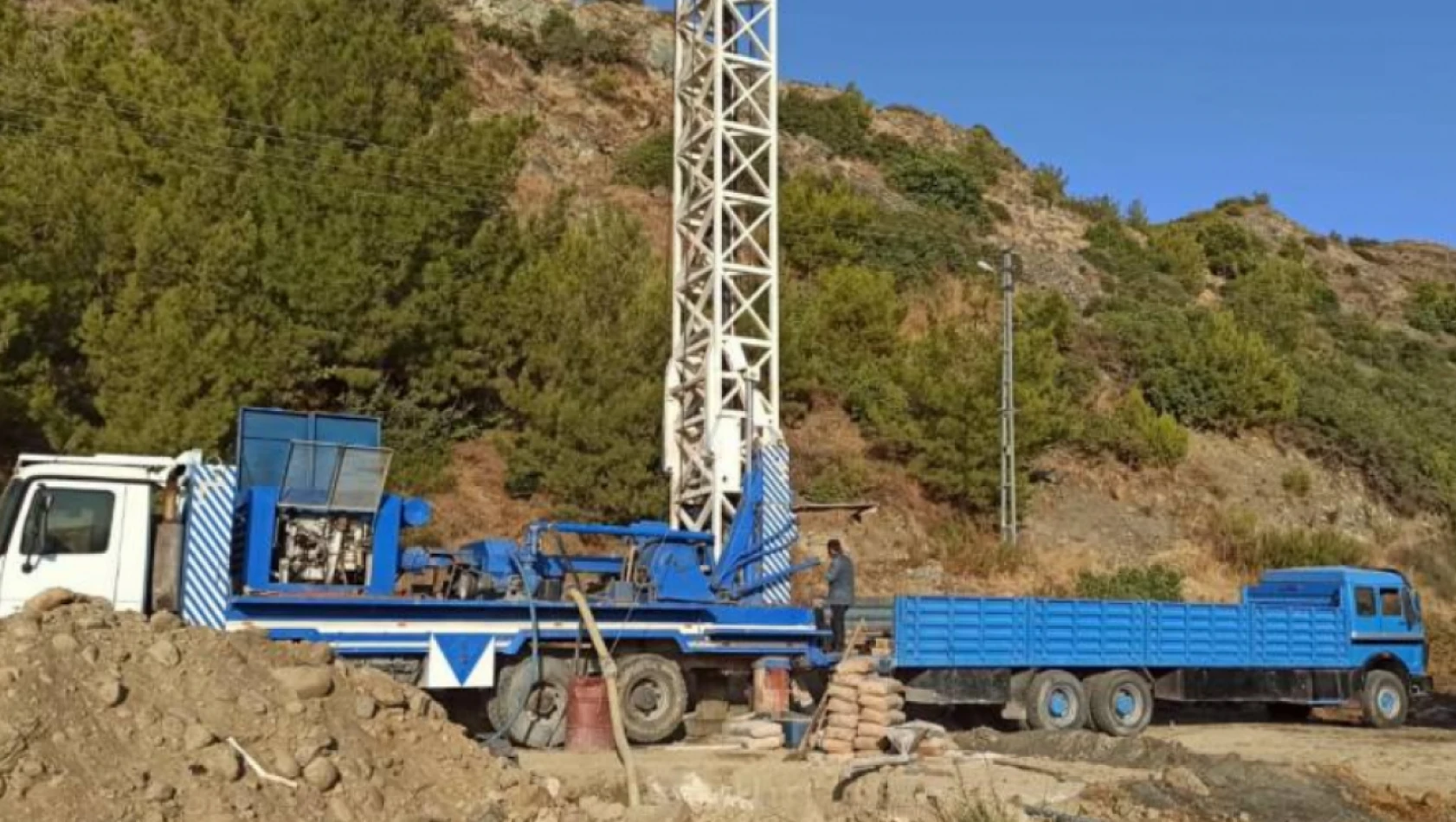 Hatay'ın muhtelif bölgelerine 39 adet sondaj kuyusu açıldı!