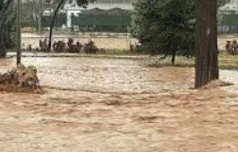Hatay'da  sel mağdurları için başvuru merkezleri hizmete açıldı