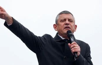 Özgür Özel'den Ulu Camii tepkisi: 'CHP yapıyor diye süreci tıkadılar'