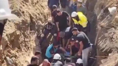 Hatay'da toprak kaydı: Bir işçi altında kaldı!