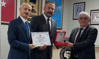 Türk Ocakları'ndan Hataylı İş İnsanı Ahmet Ateş'e 'Ocağa Hizmet' Ödülü