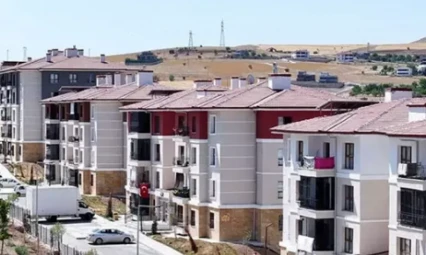 Bakan Murat Kurum'dan sosyal konut mesajı: 'Ev sahibi olmayan kalmayacak'