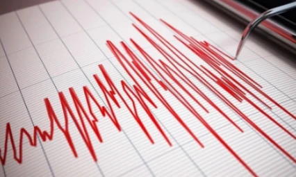 Deprem bölgesinde sabaha karşı korkutan deprem!