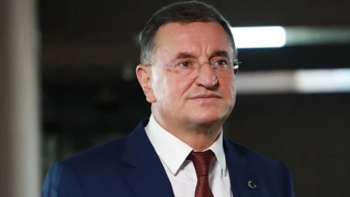 CHP'de kurultay krizi yargıda: Lütfü Savaş'ın itirazı sonuç verdi!