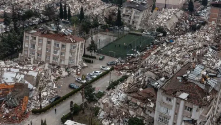 Hatay'da 269 kişiye mezar olan yapının sorumlusu öldürdü mü?