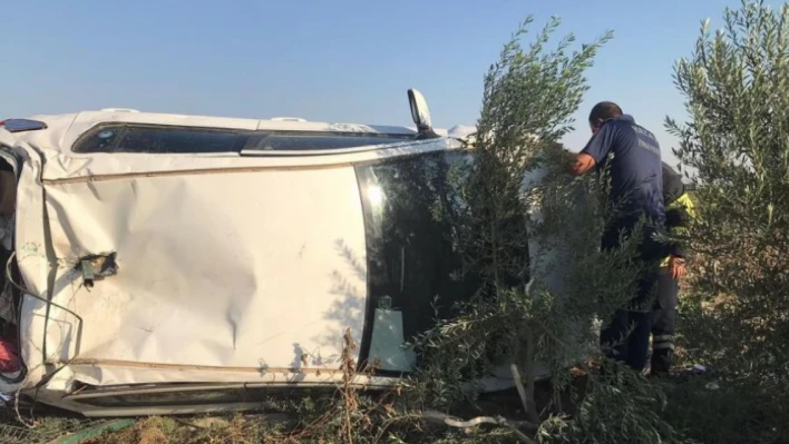 Hatay'da kahreden haber: Araç şarampole devrildi!