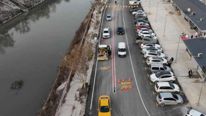 Hatay'da yol bakım çalışmaları devam ediyor: O yollar da tamam!