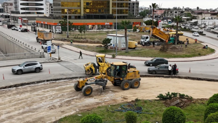 Hatay'daki o ilçede trafik sorunu bu yöntemle çözülmeye çalışılıyor!