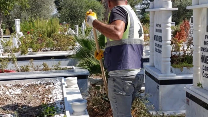 Hatay mezarlıklarında çalışmalar başladı!