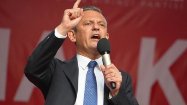 Özgür Özel,  kendisine açılan soruşturma hakkında konuştu: 'Tepemin tasını attırma'