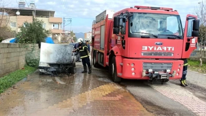 Reyhanlı'da yangın: Çok sayıda itfaiye sevk edildi!