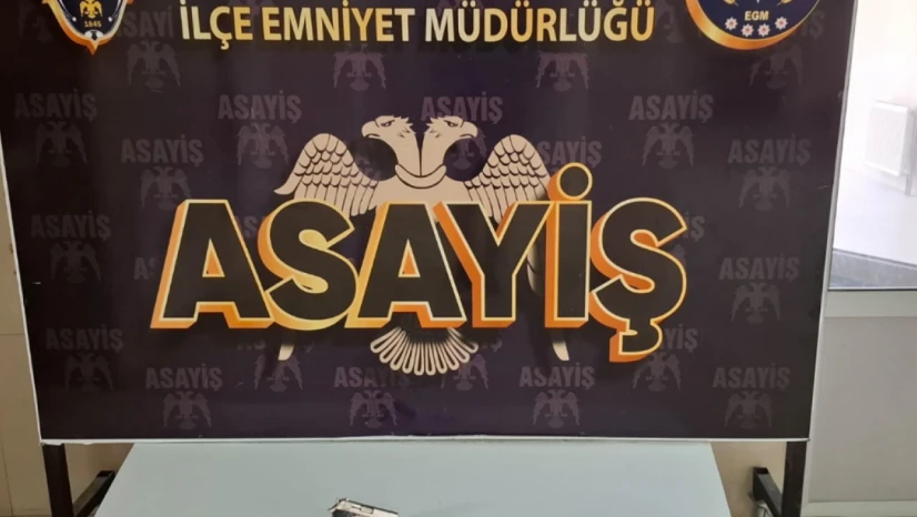 Hatay'da gece saatlerinde elinde silahla dolanmıştı: Polisten kaçamadı!