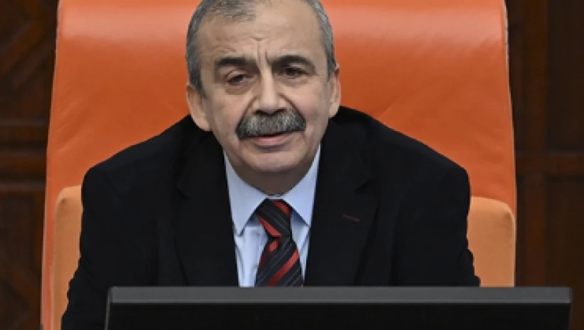 Sırrı Süreyya Önder hayatını kaybetti: Cenaze programı belli oldu!