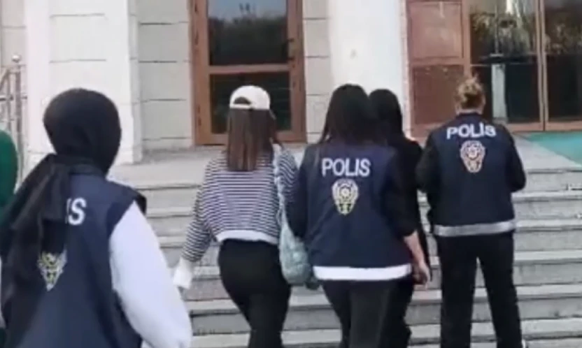 Dörtyol'da masaj salonuna operasyonu: 9 yabancı uyruklu şahıs yakalandı