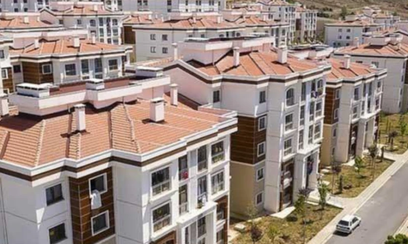 Hatay'da sosyal konut kurası ertelendi